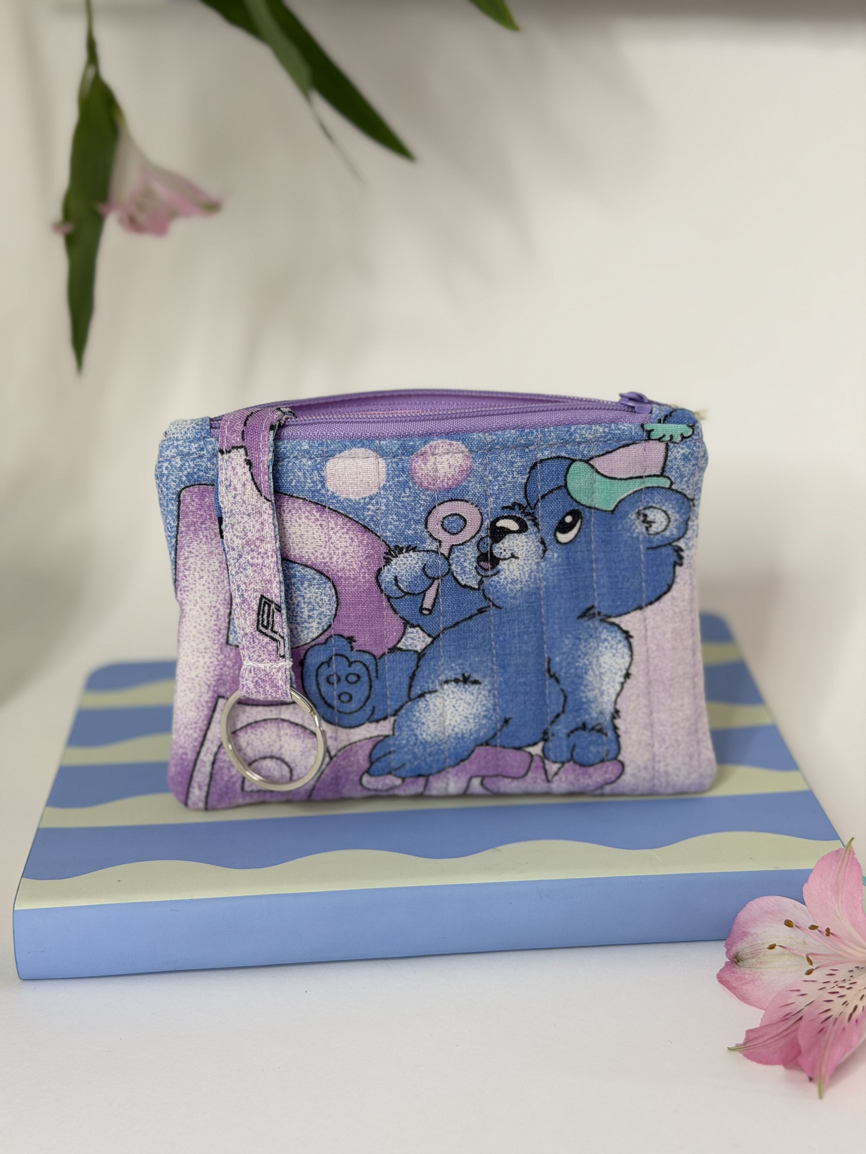 Pikowany portfelik saszetka na klucze Lavender Bear — zdjęcie 1 z 4